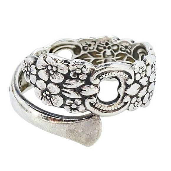 Vintage Sterling Silver Artisan Filigree Bypass Ring Size 8 Ornate Floral Design - Picture 1 of 8